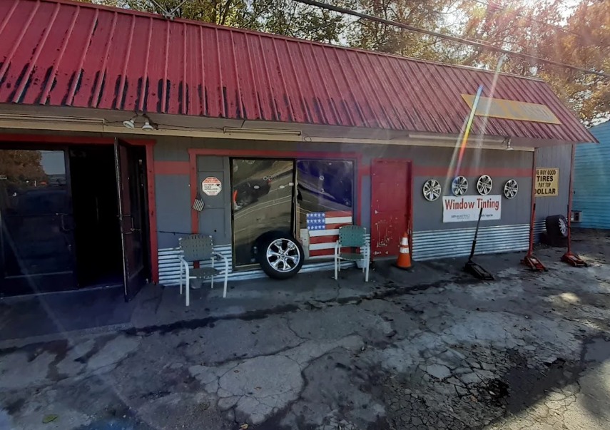 A closer look at the Redline Tire storefront
